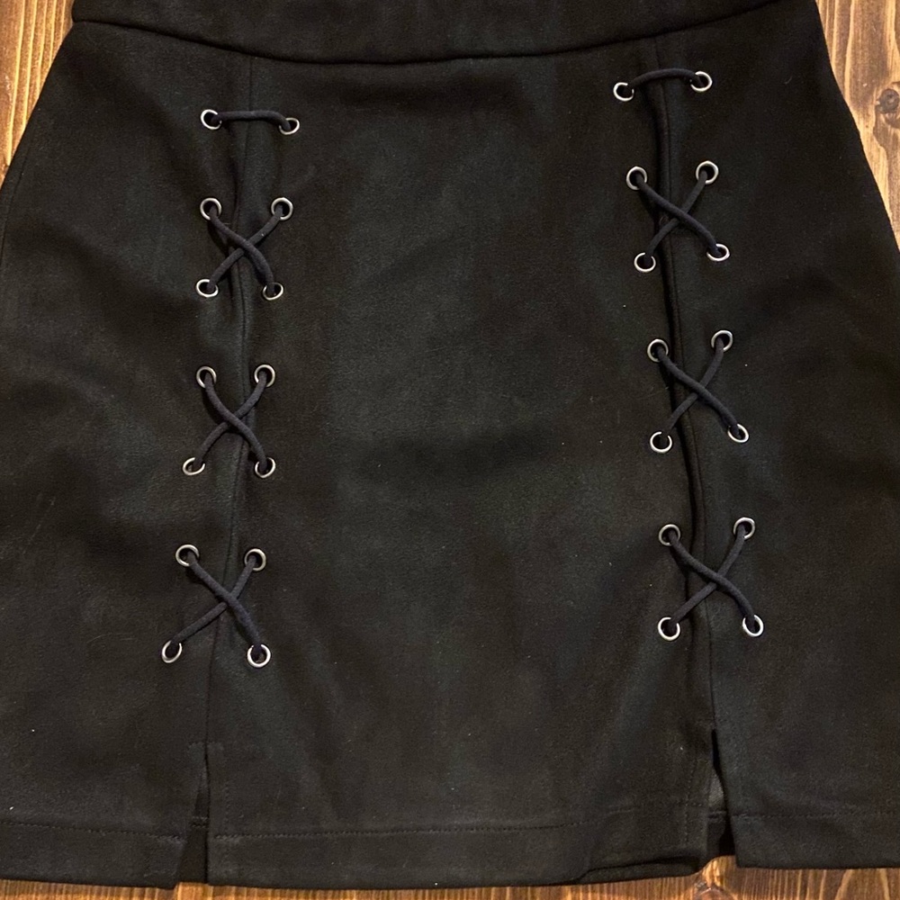 Black, Zip-Up skirt with crisscross front